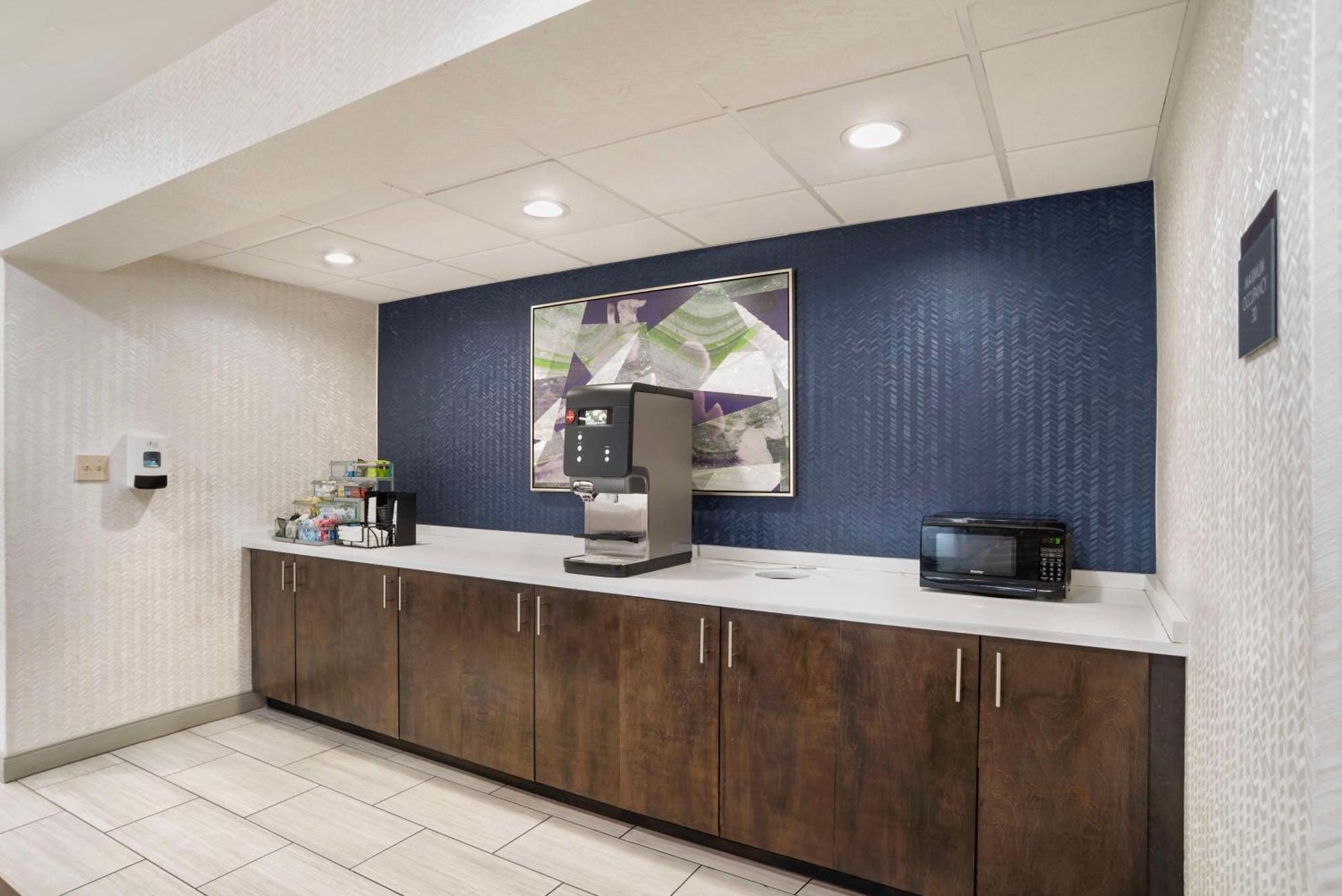 Best Western Montgomery I-85 North Dış mekan fotoğraf